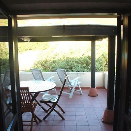 Nice Apartments In Waterfront Villa In Bosa Porto Alabe Tresnuraghes Exteriör bild