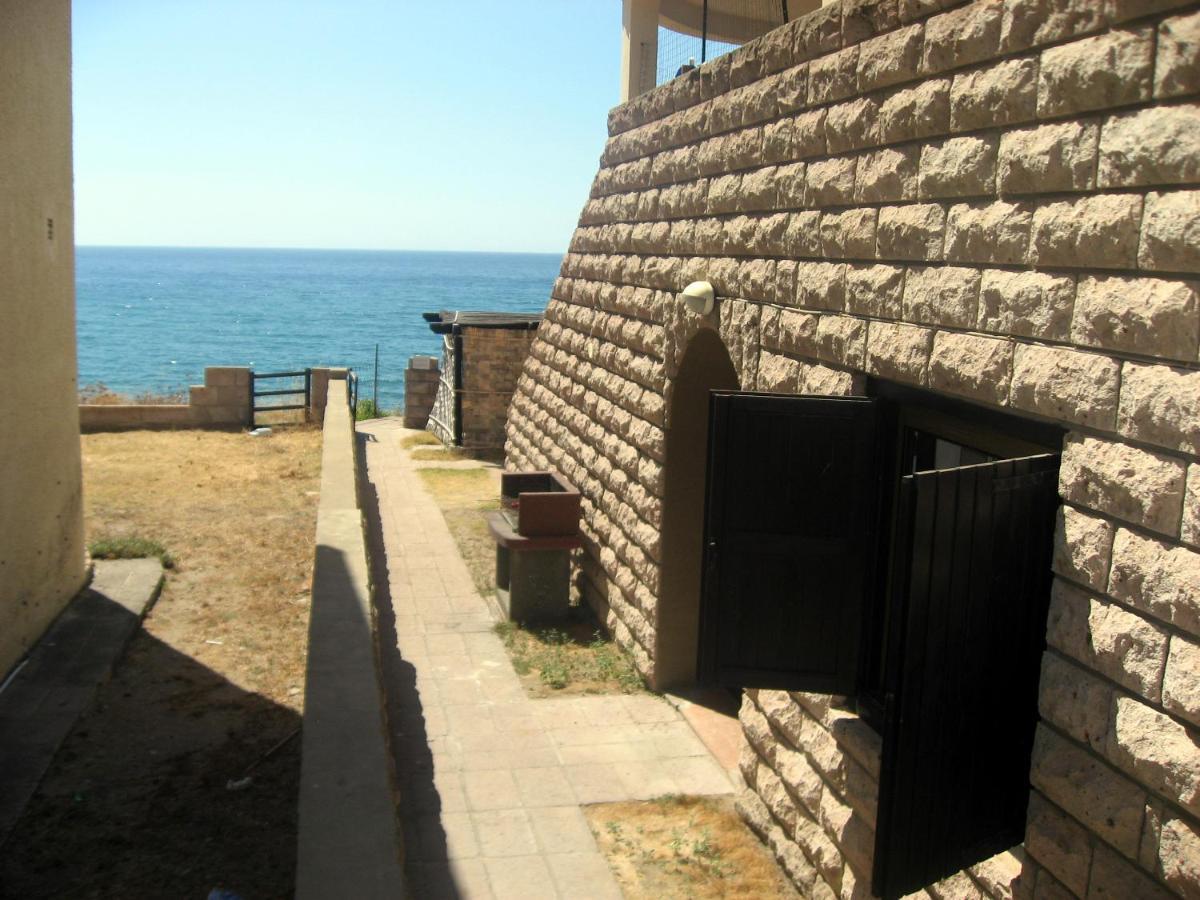 Nice Apartments In Waterfront Villa In Bosa Porto Alabe Tresnuraghes Exteriör bild