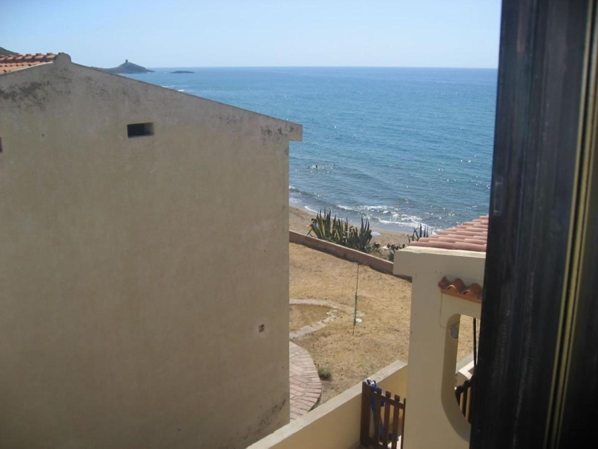 Nice Apartments In Waterfront Villa In Bosa Porto Alabe Tresnuraghes Exteriör bild